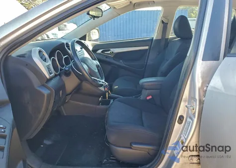 2009 Pontiac Vibe z USA, uszkodzony, nr VIN 5Y2SP67009Z458997